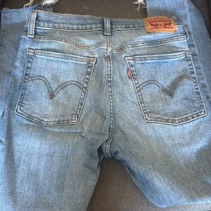 Levi’s wedgie skinny